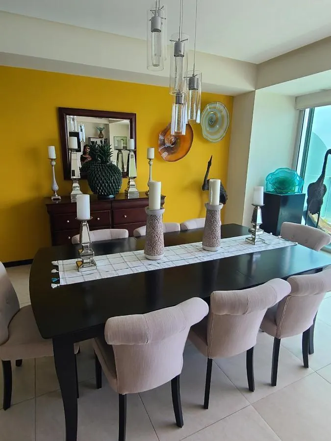Peninsula Condominiums, Hotel Zone, Pv 푸에르토 발라타 0*,